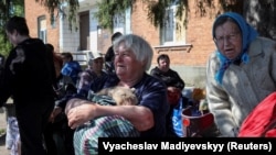 Ukrajina je 12. maja evakuisala više od 4.000 ljudi iz svoje sjeveroistočne regije Harkiv.