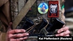 Українські захисники продовжують стримувати російський наступ біля Авдіївки та Мар’їнки