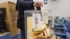 Во Србија денеска се гласа на парламентарни, покраински и локални избори.