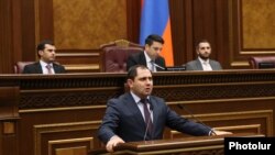 Сурен Папикян