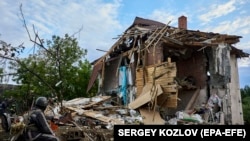
За даними штабу, війська РФ цілили у райони українських населених пунктів Липці, Вовчанськ, Ветеринарне, Стариця та Вовчанські Хутори на Харківщині.
