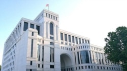 Ինչո՞ւ ԱԳՆ-ն ընդդիմադիրներին թույլ չի տալիս ծանոթանալ խաղաղության պայմանագրի տեքստին  