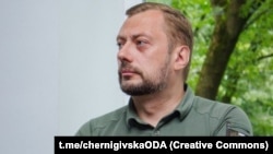 За словами Чауса, йдеться про пристрої, що мають форму труби, час їхньої детонації неможливо передбачити