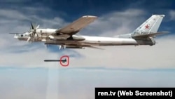 Пуск ракети X-101 з російського стратегічного бомбардувальника, фото ілюстративне