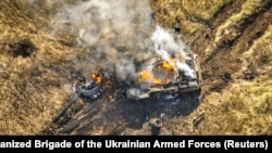 Знищений російський танк біля міста Вугледару на Донеччині, листопад 2023 року