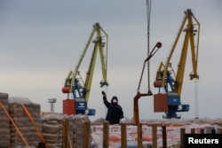 Будівництво в Маріуполі, жовтень 2023 року