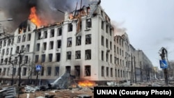 Будівля факультету Національного університету Каразіна після обстрілу, Харків, 2 березня 2022 року