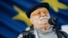 За словами Валенси, він «зробить усе, щоб допомогти Росії»
