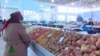 Туркменистан. Дашогузский рынок, подготовленный к приезду сына президента Туркменистана вице-премьера Сердара Бердымухамедова. 21 декабря 2021 г.