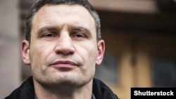 Віталій Кличко є одночасно міським головою Києва і головою КМДА