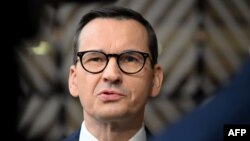 З 6 листопада польські перевізники блокують рух вантажівок на кількох пунктах пропуску на польсько-українському кордоні, серед їхніх вимог - повернення дозволів для українських водіїв 