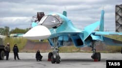 Російський тактичний бомбардувальник Су-34, ілюстративне фото