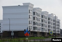 Новыя дамы, пабудаваныя ў Марыюпалі падчас расейскай акупацыі