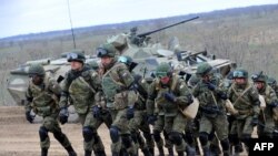Російські військаберуть участь у навчаннях неподалік від чеченського кордону, 19 березня 2015 року