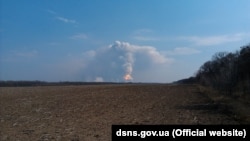 Архівне фото: вибухи боєприпасів на військовому складі в Балаклії, березень 2017 року