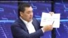 Садыр Жапаров во время интервью «7 каналу».