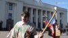 «Зомбі» захищали російські серіали під Верховною Радою