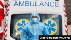 За останню добу найбільша кількість підтверджених випадків зареєстрована у Києві (1 739), Дніпропетровській (1 599), Одеській (1 350), Запорізькій (1 067) і Сумській (1 013) областях