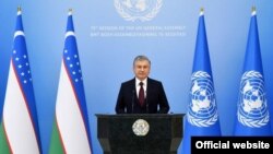 Ўзбекистон президенти Шавкат Мирзиёев.