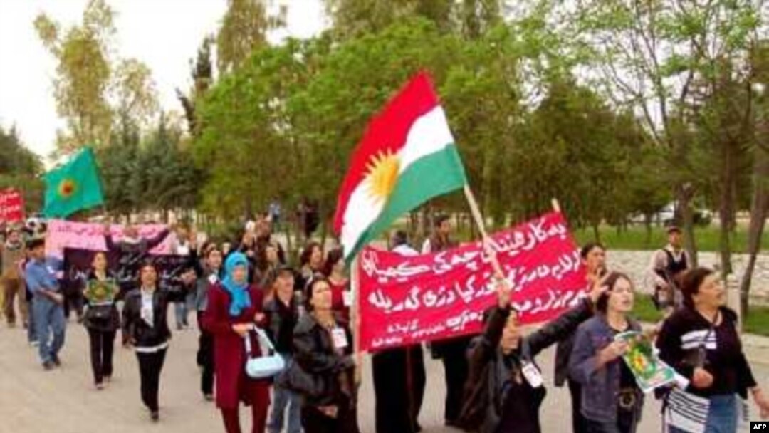 تظاهرات طرفداران گروه جدایی طلب پ ک ک در شهر اربیل عراق