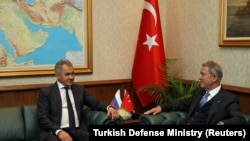 Ռուսաստանի և Թուրքիայի պաշտպանության նախարարներ Սերգեյ Շոյգու և Հուլուսի Աքար, արխիվ