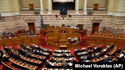Илустрација - Архивска снимка од седница на грчкиот Парламент