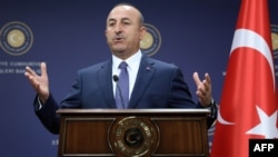 Թուրքիայի արտաքին գործերի նախարար Մևլութ Չավուշօղլու, արխիվ 