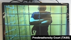 Олексій Навальний у суді, червень 2021 року