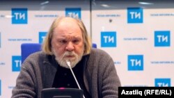 Олег Лоевский