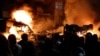 Incendii în timpul revoltelor din districtul Harehills din Leeds, pe 18 iulie.