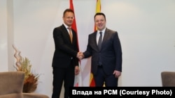 Министерот за надворешни работи на Унгарија, Петер Сијарто и вицепремиерот Александар Николоски, Скопје 13 јуни 2025 година