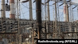 Луганская ТЭС в городе Счастье, который под контролем Украины 