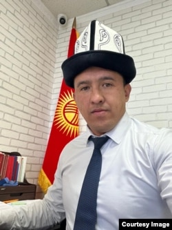 Ислам Ахмедов