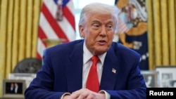 Таким чином Дональд Трамп відповів на питання журналістки про те, що скільки часу він дає Путіну, перш ніж запроваджувати додаткові санкції