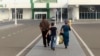 "У поручителей не должно быть кредита в банке". Выехать из Туркменистана становится сложнее 