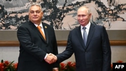 Віктор Орбан і Володимир Путін у Пекіні, 17 жовтня 2023 року