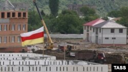 Допущенные проектировщиками ошибки приходится исправлять строителям и властям республики