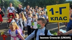 Серед виявлених 1 вересня хворих 180 жінок, 137 чоловіків та 15 дітей віком від двох місяців до 17 років