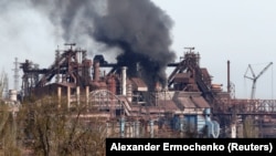 Російські війська не припиняють бомбардування заводу«Азовсталь» у Маріуполі