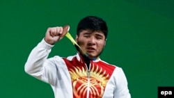 Иззат Артыков