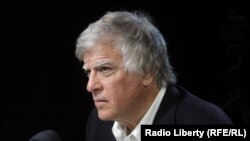 Дэвид Саттер. писатель и журналист