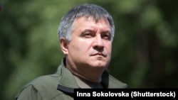 Аваков: аферисти, які беруться за побудову «сітки», спекулюють на бажанні кандидата виграти