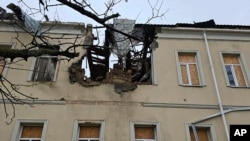 Наслідки обстрілів у Херсоні, фото ілюстративне