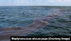 Полоса загрязнения в Азовском море