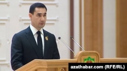 Сердар Бердымухамедов 