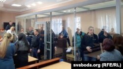 На працэсе гомельскіх мытнікаў, архіўнае фота
