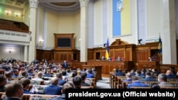 Перед блоком кадрових рішень Верховна Рада має заслухати виступ прем’єра