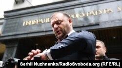 Михайло Добкін біля Генпрокуратури, липень 2018 року
