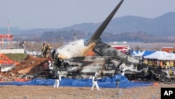 APTOPIX South Korea Plane Fire