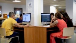 Türkmenistanda Internet torunyň tizligi ýene peselýär, VPN-ler petiklenýär